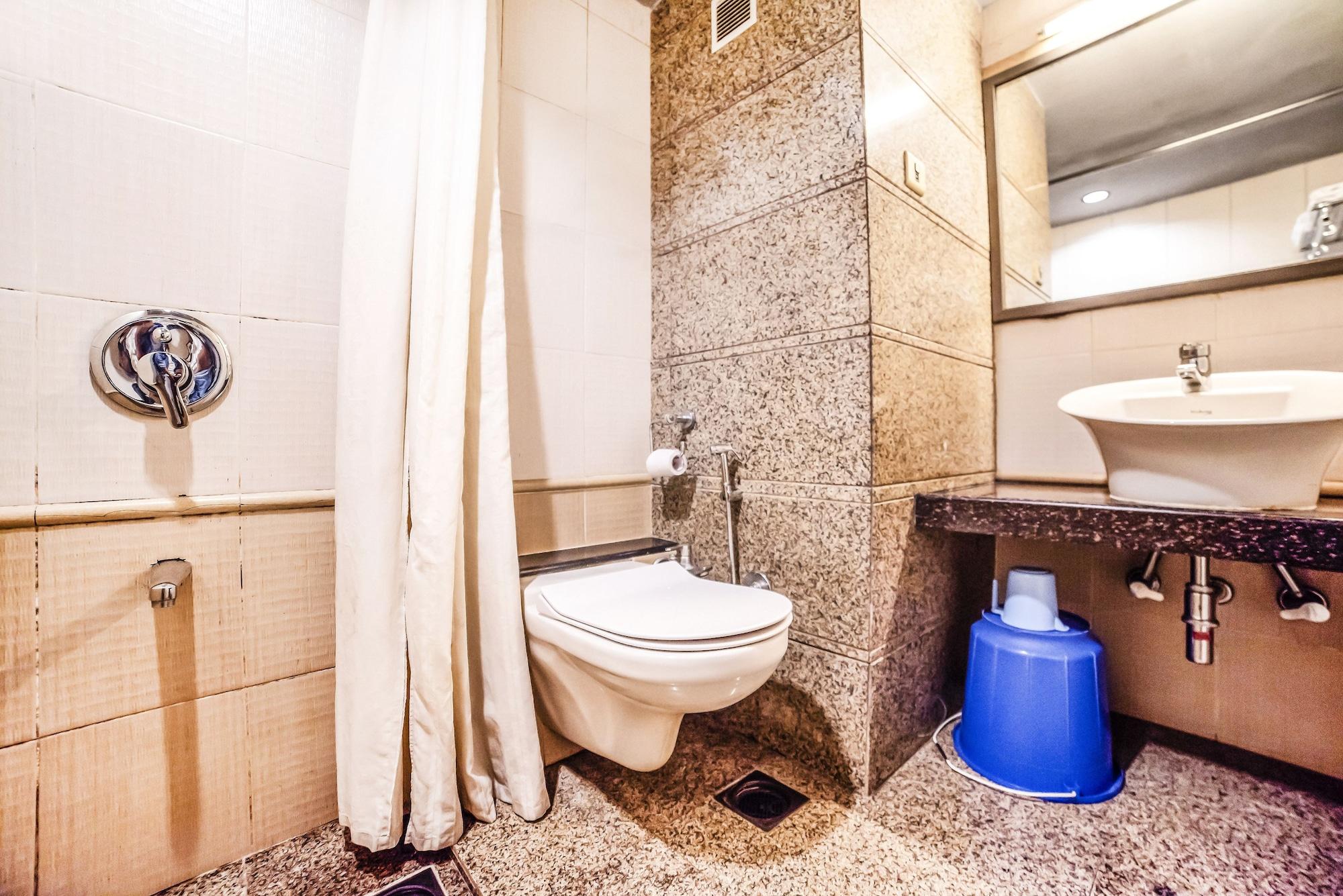 Hotel Gandharva Shivajinagar Пуна Экстерьер фото